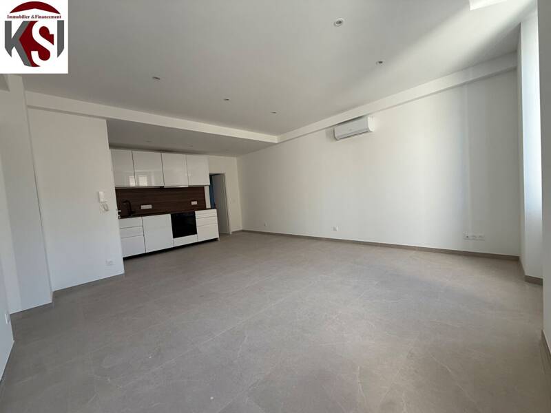 Maison à louer, 49m², SAINT MAXIMIN LA SAINTE BAUME