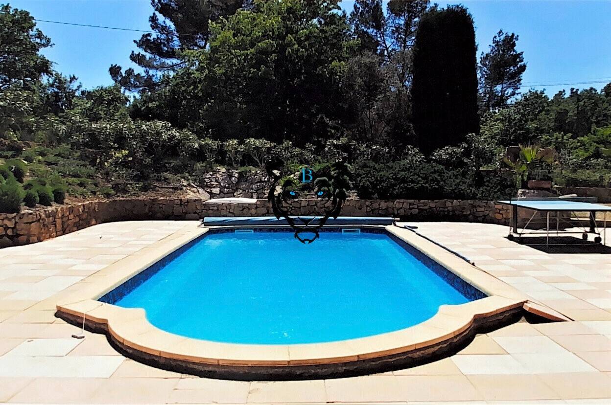 Maison à vendre, 300m², SAINT PAUL EN FORET