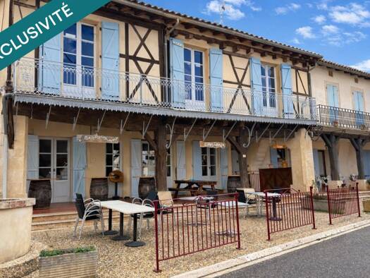 Hôtel à vendre Fonds de commerce 79 000 € 5 pièces 136 m² d'espace de restauration Saint-Michel 82340