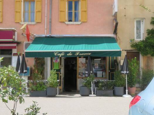 Bar / Café à vendre Fonds de commerce 130 000 € 70 m² d'espace de restauration Thoard 04380