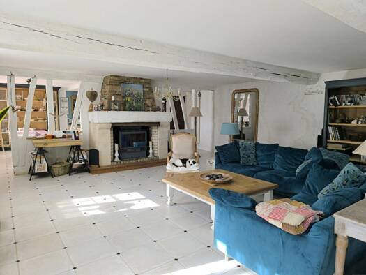 Villa à vendre 330 000 € 7 pièces 4 chambres 249 m² 1 721 m² de terrain Le Coudray-Saint-Germer 60850