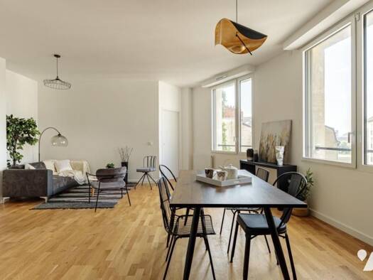 Appartement à vendre 445 000 € 4 pièces 3 chambres 94,32 m² 3ème étage Nantes 44000