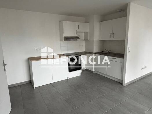 Appartement à louer 795 € 2 pièces 1 chambre 51,3 m² 4ème étage Centre La Madeleine 59110