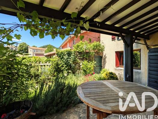 Maison à vendre 164 000 € 6 pièces 3 chambres 101 m² 17 303 m² de terrain Saint-Barthélemy-le-Meil 07160