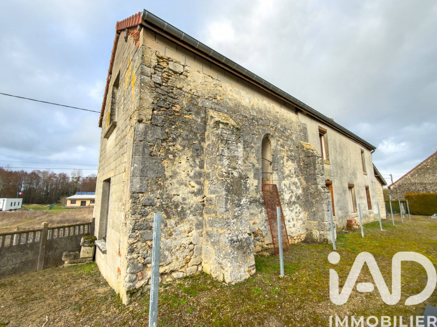 Maison à vendre, 110m², VILLENEUVE RENNEVILLE CHEVIGNY