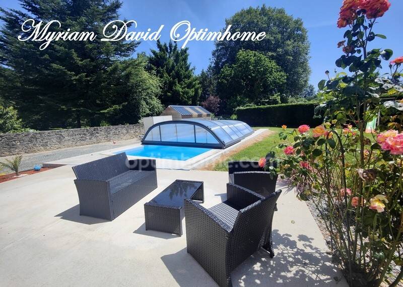 Maison à vendre, 124m², ROSTRENEN