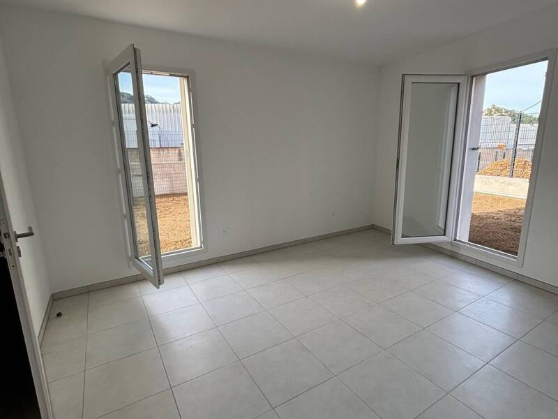 Maison à louer, 47m², MARSEILLE 9E