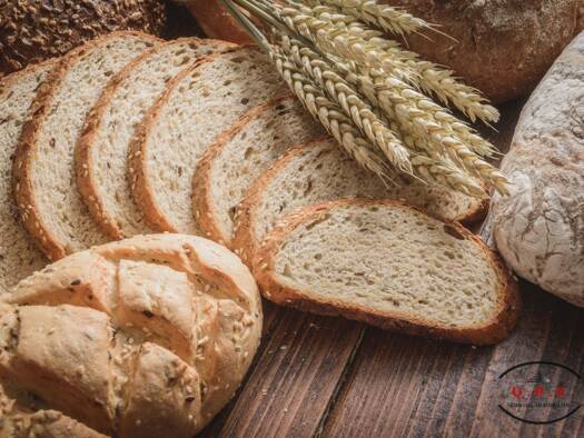 Boutique à vendre Fonds de commerce 406 000 € 102 m² de surface de vente Fécamp 76400