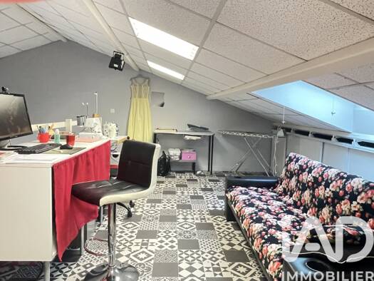 Appartement à vendre 94 000 € 1 pièce 66 m² 1 étages Vieux Chateau Pouzauges 85700