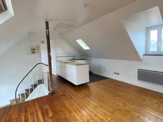 Appartement à louer 405 € 2 pièces 25 m² Centre Ville Saint-Quentin 02100