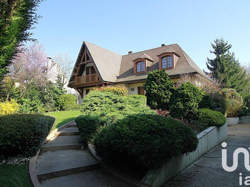 Maison à vendre, 185m², MANDRES LES ROSES