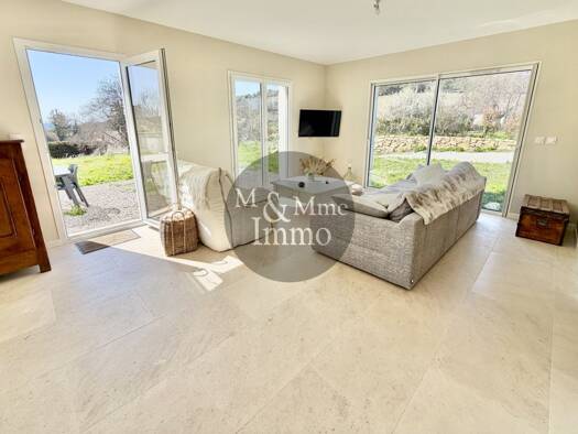 Maison à vendre 348 000 € 4 pièces 3 chambres 103,9 m² 550 m² de terrain Fontienne 04230