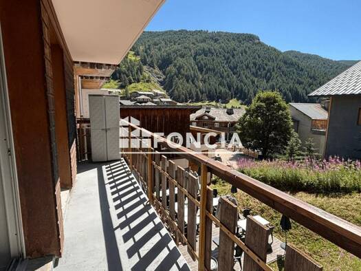 Appartement à vendre 135 000 € 3 pièces 2 chambres 40 m² Étage 2/4 La Foux D'Allos La Foux d Allos 04260