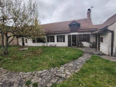 Maison à louer 1 000 € 4 pièces 3 chambres 128 m² 1 000 m² de terrain Donnery 45450