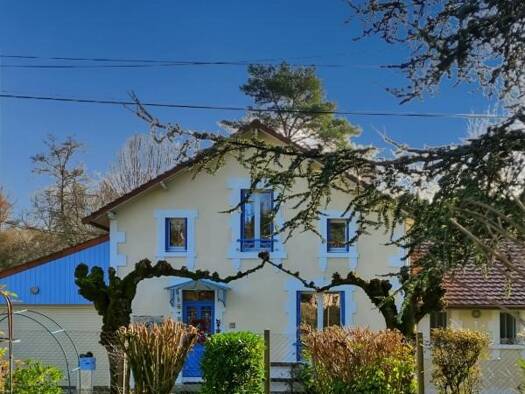 Maison à vendre 240 750 € 4 pièces 3 chambres 122 m² 1 071 m² de terrain Annesse-et-Beaulieu 24430
