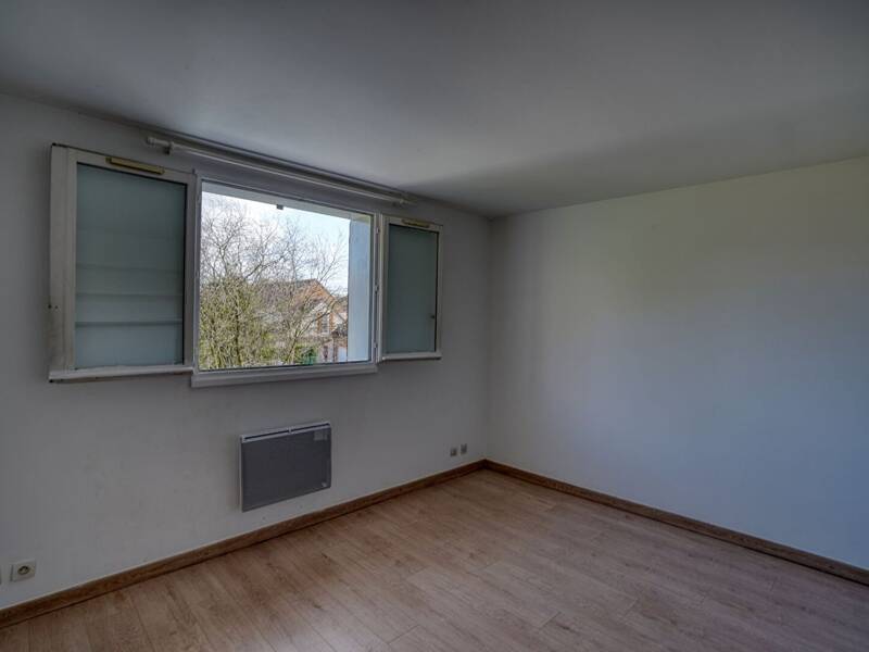 Maison à louer, 101m², MONTIGNY LE BRETONNEUX