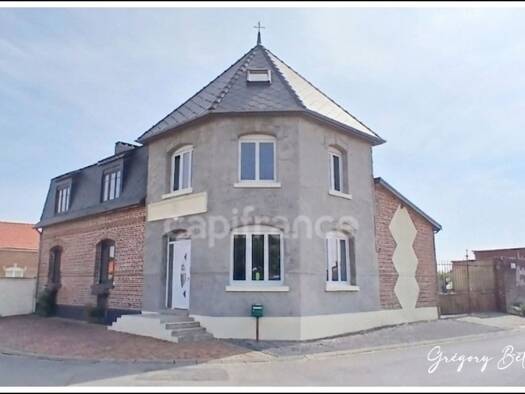 Maison à vendre 189 000 € 5 pièces 3 chambres 137 m² 1 300 m² de terrain Ruyaulcourt 62124