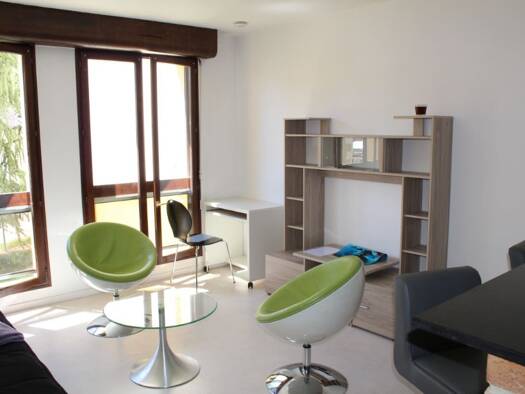 Appartement à louer 473 € 1 pièce 29 m² 1er étage Saint Julien-Darnus Auxerre 89000