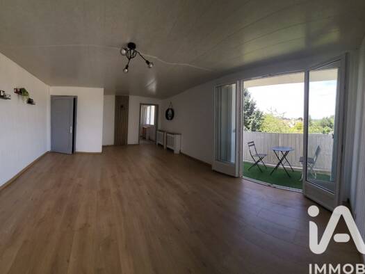 Appartement à vendre 69 000 € 1 pièce 38 m² Étage 3/3 Vauban-Denfert Rochereau Auxerre 89000