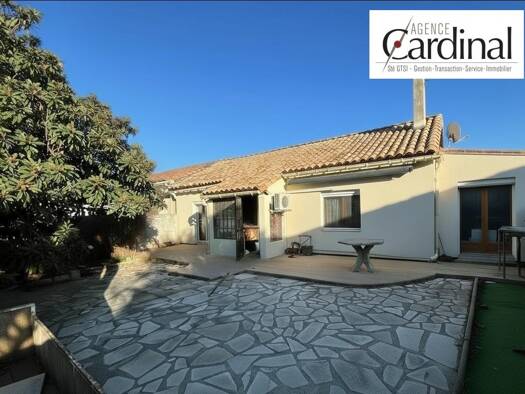 Maison en viager occupé Bouquet 56 575 € 4 pièces 2 chambres 104 m² 316 m² de terrain Centre Ville Sorgues 84700