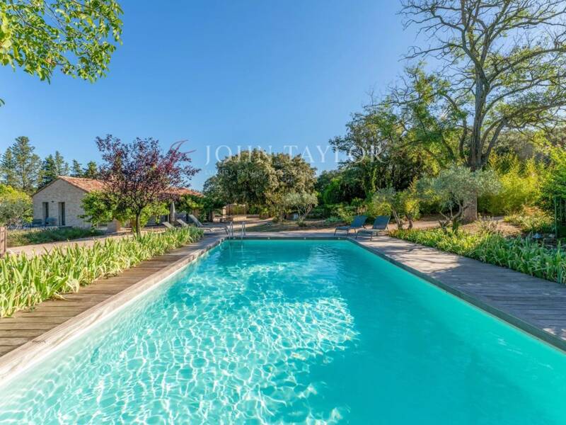 Maison à vendre, 200m², EYGALIERES