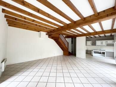 Maison de ville à louer 905 € 4 pièces 3 chambres 84 m² Est Belleville 69220
