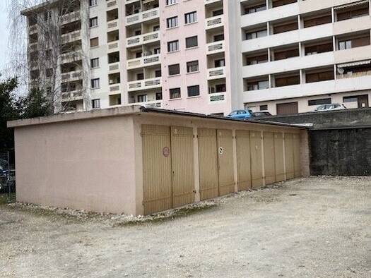 Parking à louer 100 € 14 m² Moellesulaz-Pont Noir Gaillard 74240