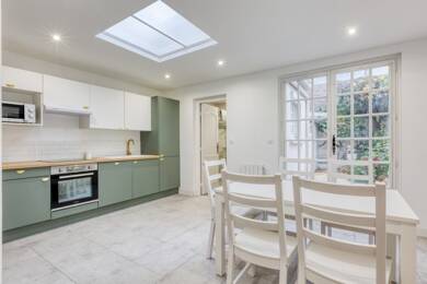 Appartement à louer 355 € 5 pièces 107 m² RDC Moulin-Poterie Roubaix 59100