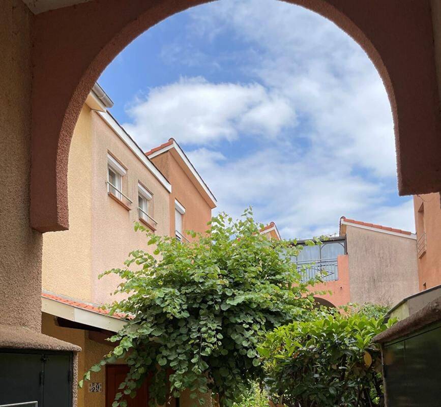 ?TOULOUSE Maison meublée — 13