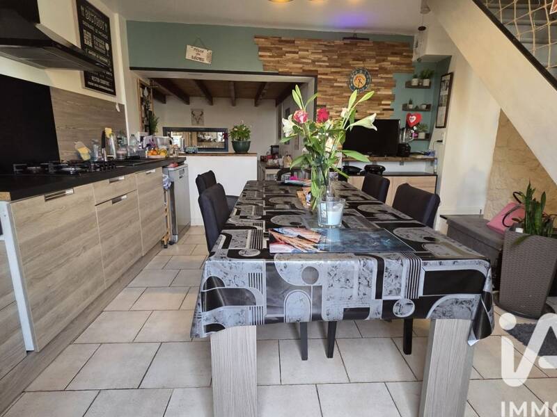 Maison à vendre, 93m², FLEAC
