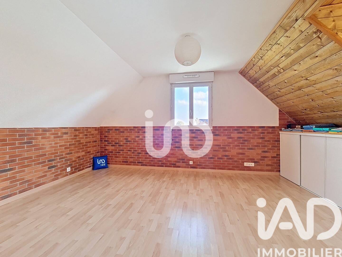 Maison à vendre, 157m², SAINT JEAN LES DEUX JUMEAUX