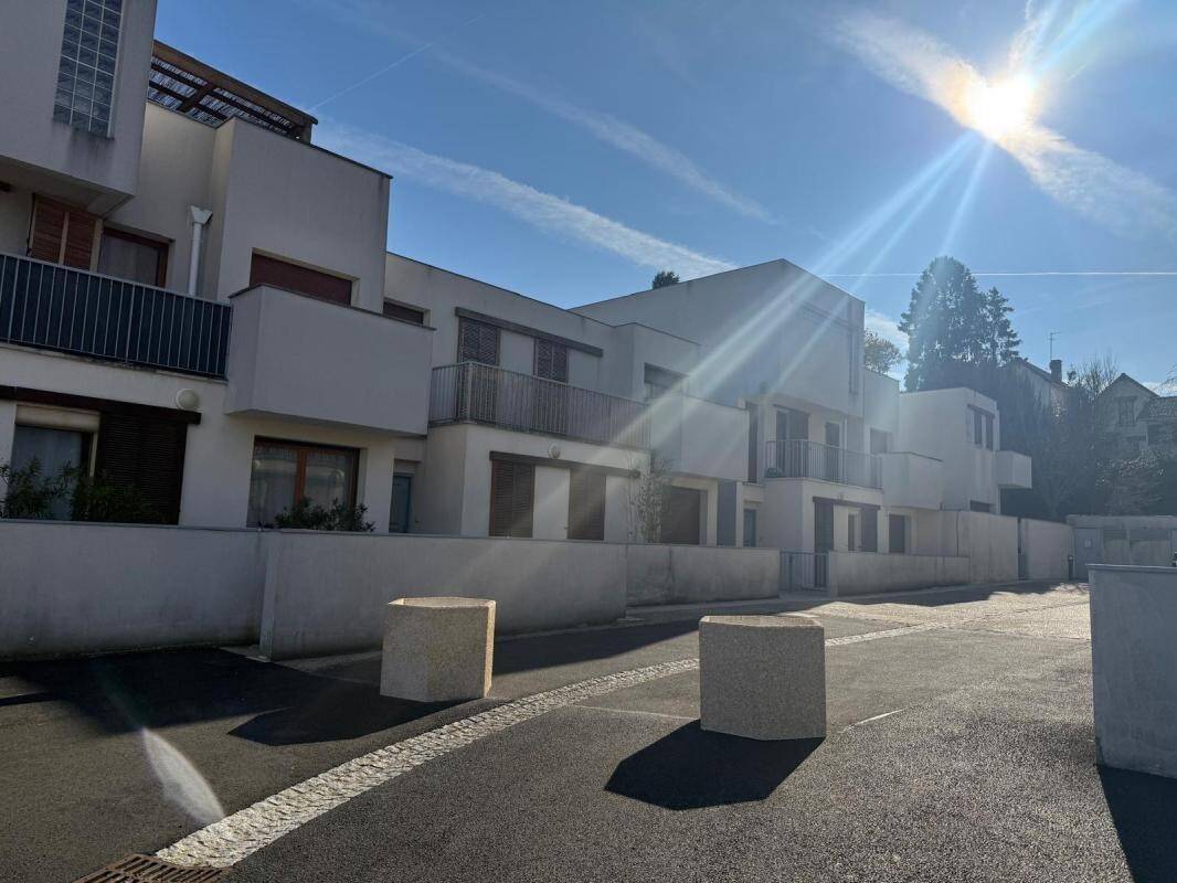 Maison à louer, 28m², VITRY SUR SEINE