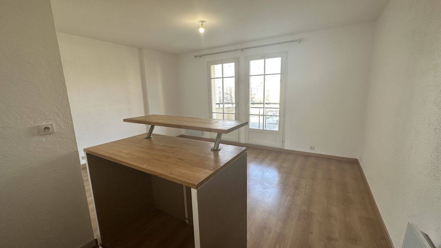 Maison à vendre, 25m², CARRIERES SOUS POISSY