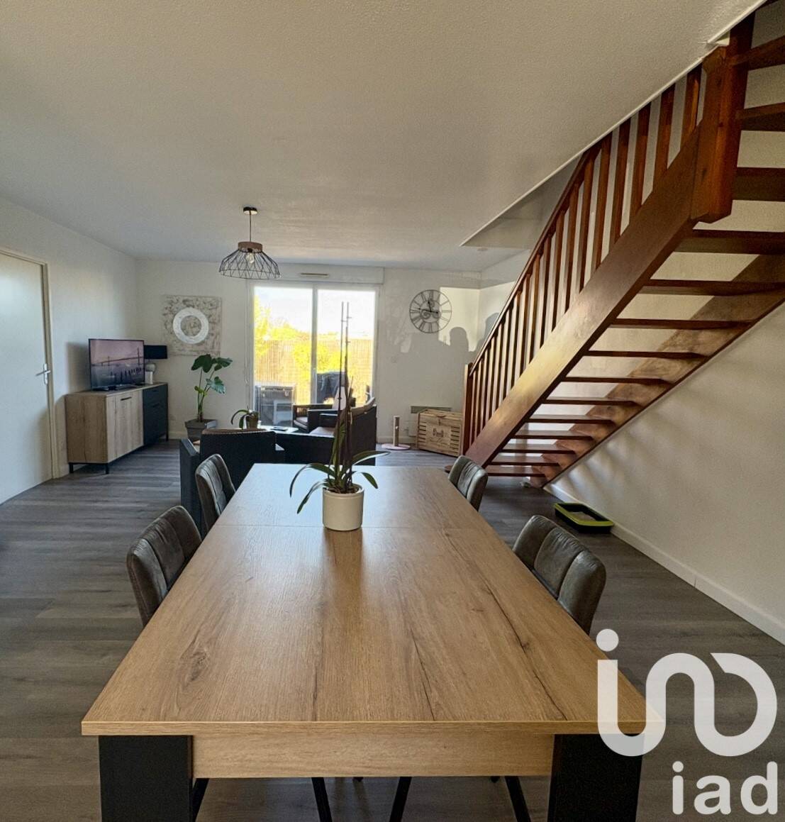 Maison à vendre, 85m², LES BILLAUX