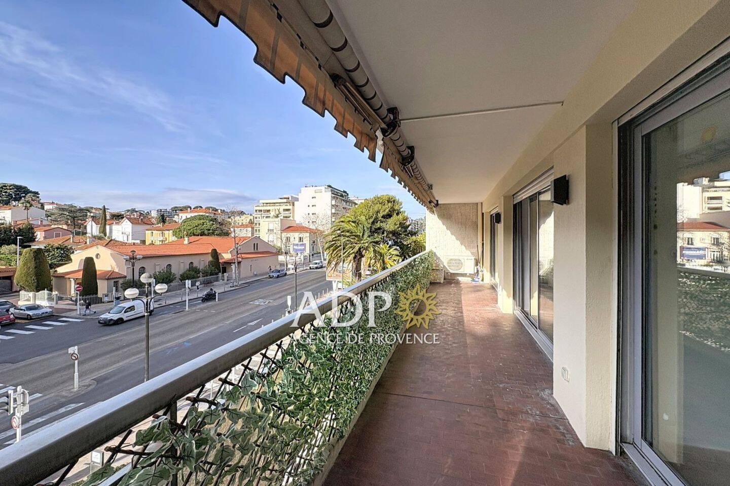 Maison à louer, 69m², CANNES