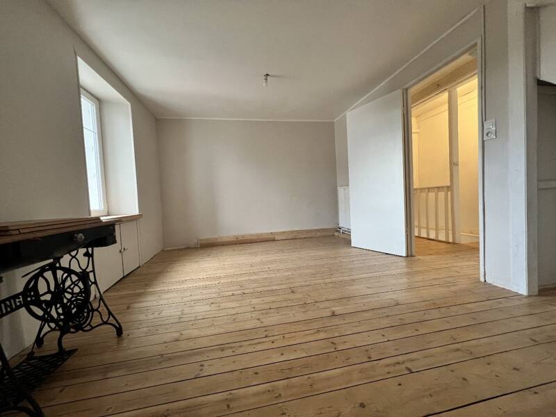 Maison à vendre, 85m², VIEUX CHARMONT