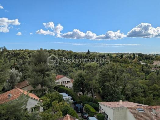Appartement à vendre 215 000 € 3 pièces 2 chambres 57,9 m² Étage 4/4 Plan de Noves Vence 06140