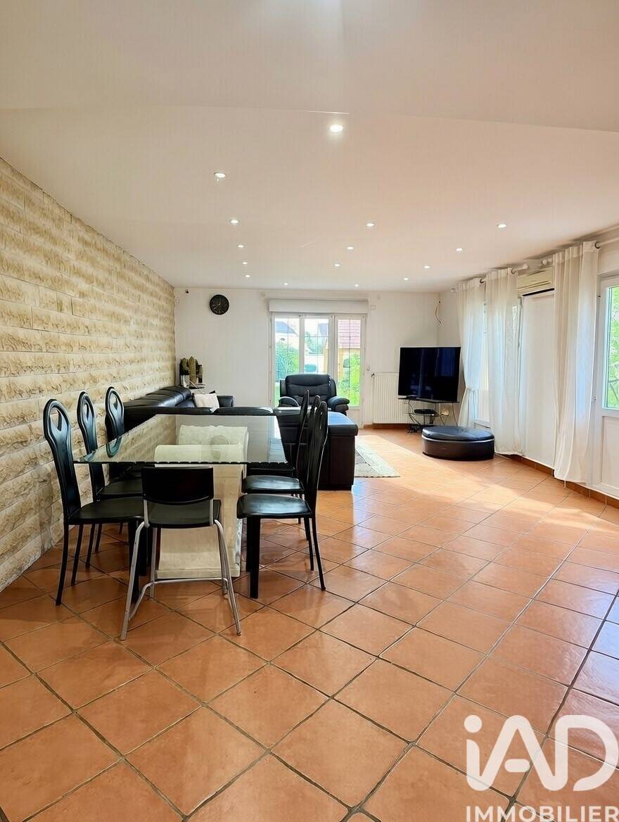 Maison à vendre, 109m², MONTIGNY LES CORMEILLES