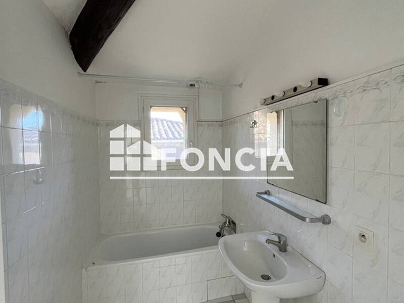 Maison à louer, 69m², COURTHEZON