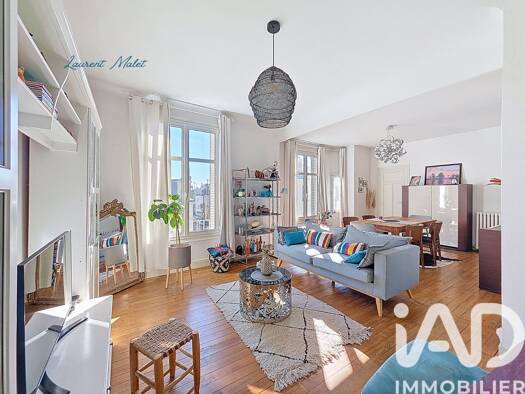 Appartement à vendre 367 000 € 4 pièces 3 chambres 102 m² Étage 2/3 Cathédrale Tours 37000