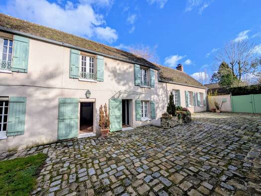 Maison à vendre 587 000 € 5 pièces 4 chambres 160 m² 1 100 m² de terrain Les Mesnuls 78490