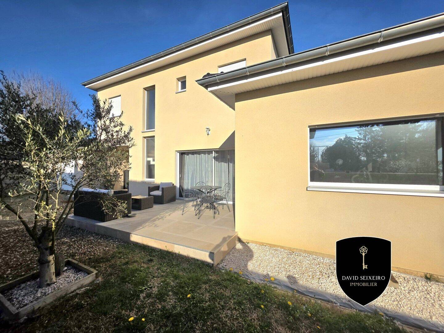 Maison à vendre, 135m², SAINT JEAN DE THURIGNEUX