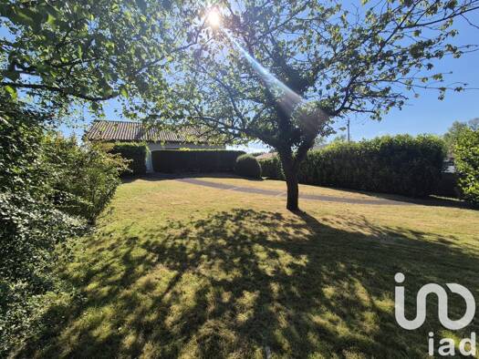 Maison de plain-pied à vendre 126 500 € 4 pièces 3 chambres 90 m² Thouars 79100