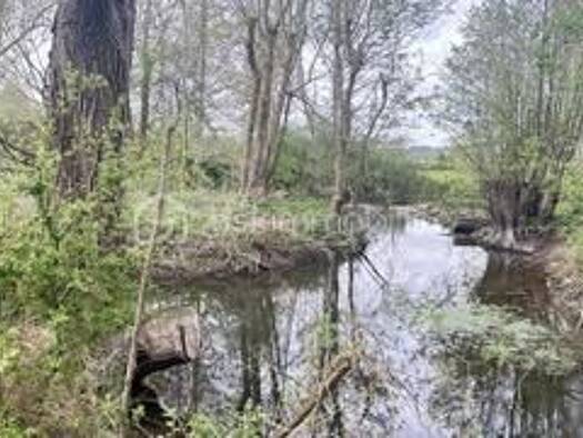 Propriété de loisirs à vendre 18 000 € 5 539 m² de terrain Saint-Maixent-l'École 79400