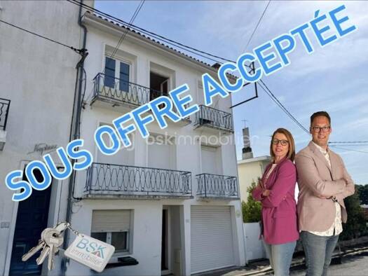 Appartement à vendre 140 000 € 3 pièces 2 chambres 54 m² Étage 2/2 Le Chay-Les Gardes Royan 17200