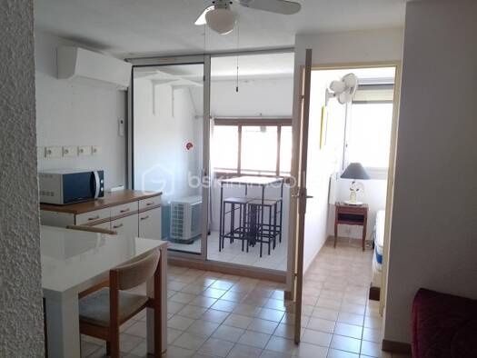 Appartement à louer 620 € 2 pièces 1 chambre 27,3 m² Étage 4/4 Sud Le Grau-du-Roi 30240