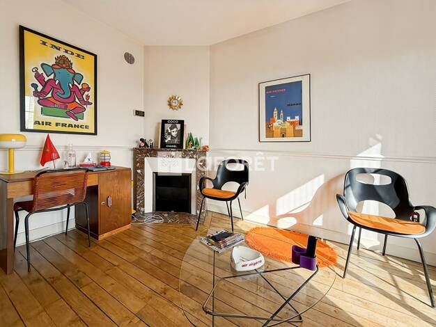 Appartement à vendre 196 000 € 3 pièces 2 chambres 47 m² Étage 3/3 Saint Denis Chantilly 60500