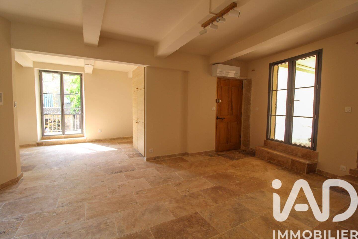 Maison à louer, 62m², MONTAREN ET SAINT MEDIERS