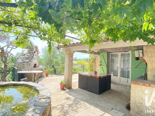Maison à vendre 525 000 € 5 pièces 3 chambres 118,57 m² 1 775 m² de terrain Saint-Cézaire-sur-Siagne 06530