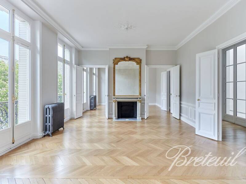 Maison à louer, 270m², PARIS 8E